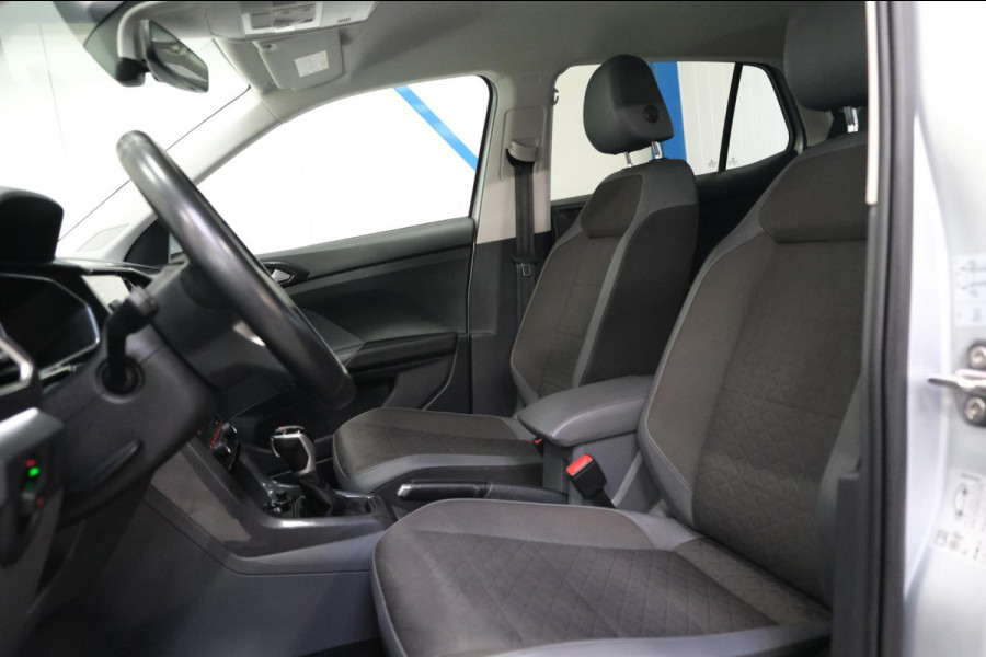 Volkswagen T-Cross 1.0 TSI Style Automaat > Virtual display < N.A.P. Airco, Cruise, Navi, Camera, PDC, Stoelverwarming.
