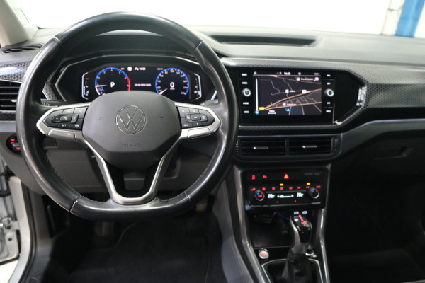 Volkswagen T-Cross 1.0 TSI Style Automaat > Virtual display < N.A.P. Airco, Cruise, Navi, Camera, PDC, Stoelverwarming.