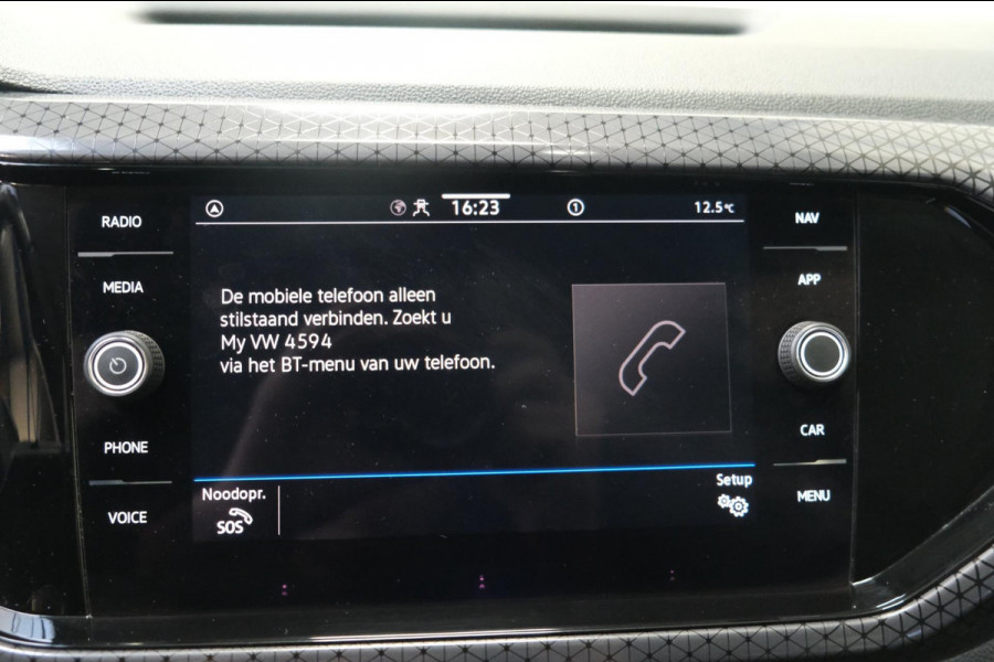 Volkswagen T-Cross 1.0 TSI Style Automaat > Virtual display < N.A.P. Airco, Cruise, Navi, Camera, PDC, Stoelverwarming.