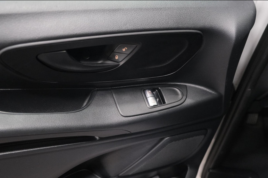 Mercedes-Benz Vito Tourer 110 CDI Base Extra Lang > Export €17950,- Netto <