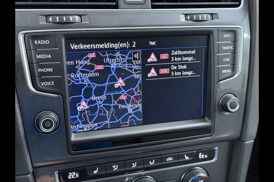 Volkswagen e-Golf AUT Navi Ecc Climatronic Stoelverwarming Cruise Control Pdc Lmv Led Privacy Glas Regen-Lichtsensor Bluetooth Isofix SOH 85%