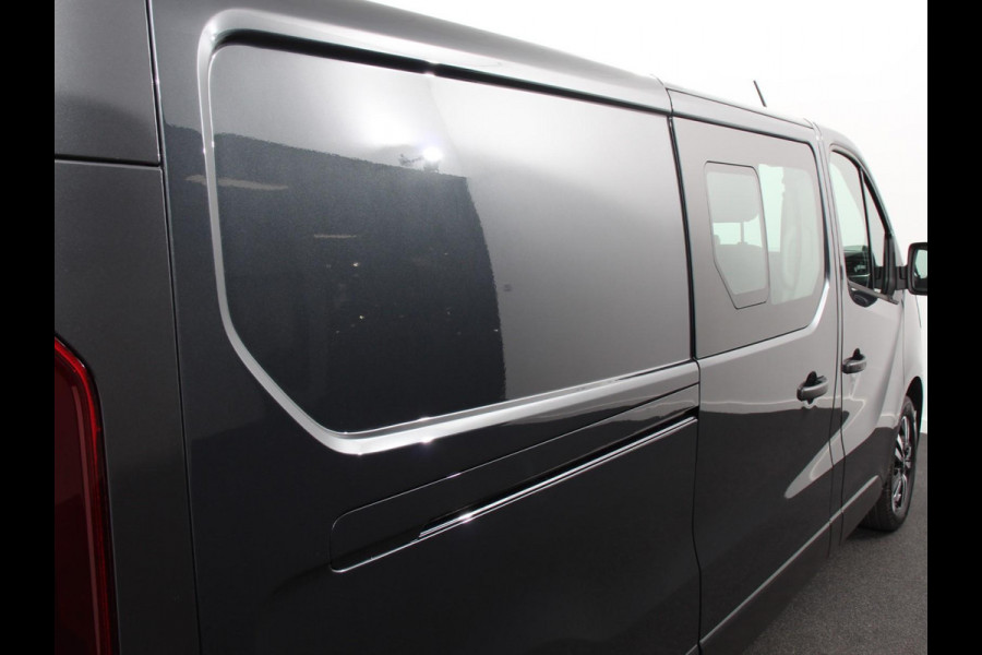 Renault Trafic 2.0 Blue dCi 150 Automaat L2H1 Adv. Dubbele Cabine Navigatie Airco Lichtmetalen velgen Betimmering Trekhaak Camera Parkeer sensoren Dab