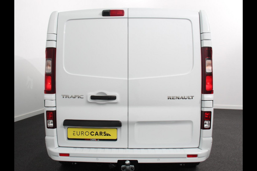 Renault Trafic 2.0 Blue dC1 150 Automaat L2H1 Advance DC Navigatie Airco Lichtmetalen velgen Betimmering Trekhaak Camera Parkeer sensoren Dab