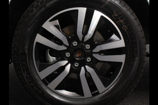 Renault Trafic 2.0 Blue dC1 150 Automaat L2H1 Advance DC Navigatie Airco Lichtmetalen velgen Betimmering Trekhaak Camera Parkeer sensoren Dab