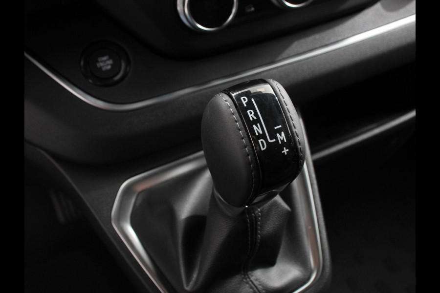 Renault Trafic 2.0 Blue dCi 150 Automaat L2H1 Advance DC Navigatie bluetooth DAB Camera Airco Trekhaak Houten bekleding Lichtmetalen velgen