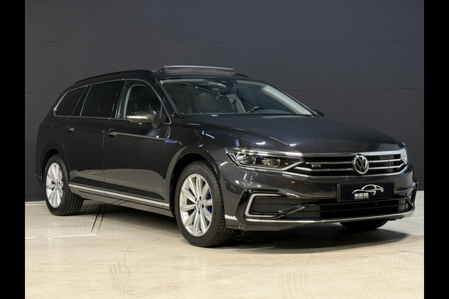 Volkswagen Passat Variant 1.4 TSI PHEV GTE Business Soh 100% | Panoramadak | Stoelmassage | Apple Carplay | Trekhaak