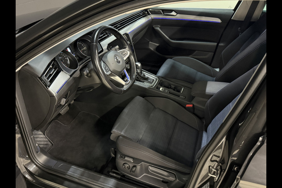 Volkswagen Passat Variant 1.4 TSI PHEV GTE Business Soh 100% | Panoramadak | Stoelmassage | Apple Carplay | Trekhaak