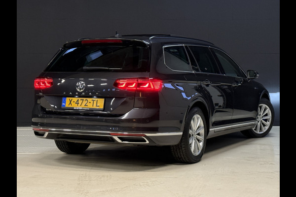 Volkswagen Passat Variant 1.4 TSI PHEV GTE Business Soh 100% | Panoramadak | Stoelmassage | Apple Carplay | Trekhaak