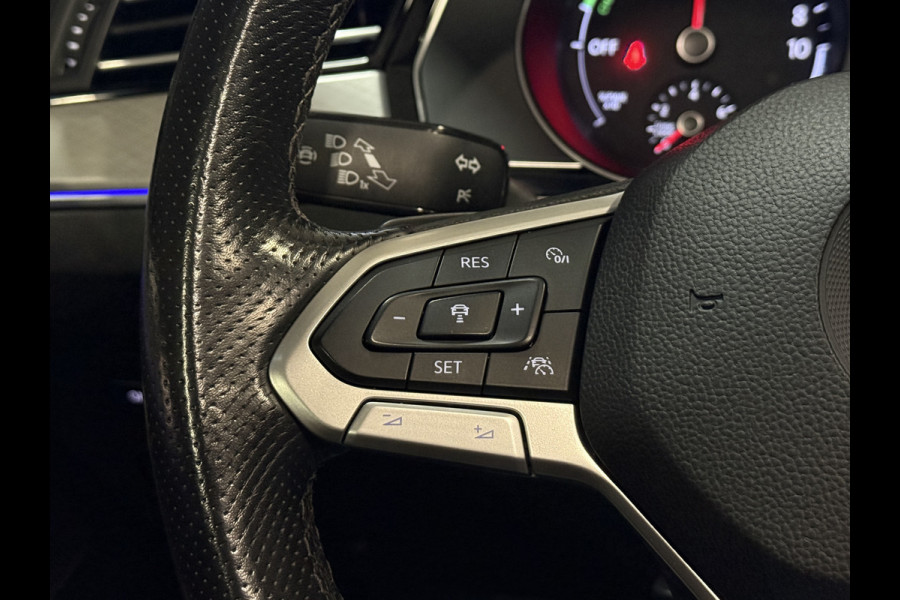 Volkswagen Passat Variant 1.4 TSI PHEV GTE Business Soh 100% | Panoramadak | Stoelmassage | Apple Carplay | Trekhaak