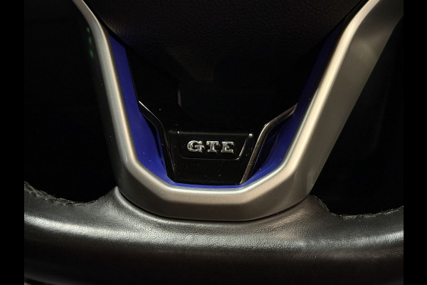 Volkswagen Passat Variant 1.4 TSI PHEV GTE Business Soh 100% | Panoramadak | Stoelmassage | Apple Carplay | Trekhaak
