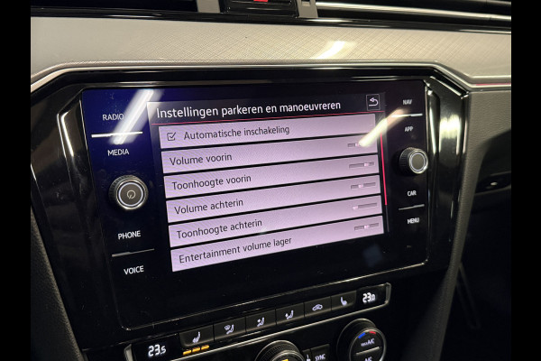 Volkswagen Passat Variant 1.4 TSI PHEV GTE Business Soh 100% | Panoramadak | Stoelmassage | Apple Carplay | Trekhaak