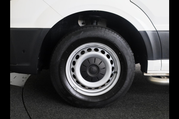 Volkswagen Crafter 35 2.0 TDI L3H3 Exclusive EURO VI | Automaat 140 pk | Navi |