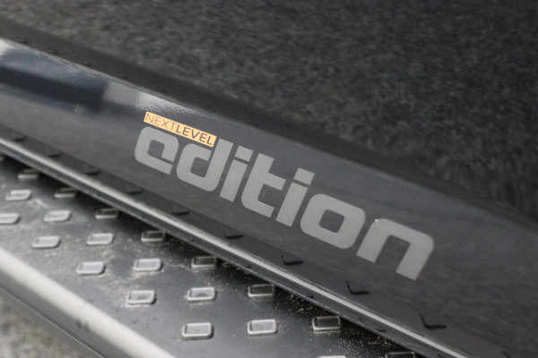 Ford Transit Custom 300 2.0 TDCI L2H1 Limited DC Virtual Cockpit, ACC, Apple Carplay, Camera, DAB, PDC, LED, Imperiaal, 16''