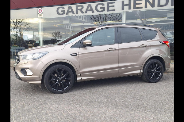 Ford Kuga 1.5 ST Line | Trekhaak 2000kg | Winter-Pack | LED | Navi | Stoel&Stuur Verwarming | occasion