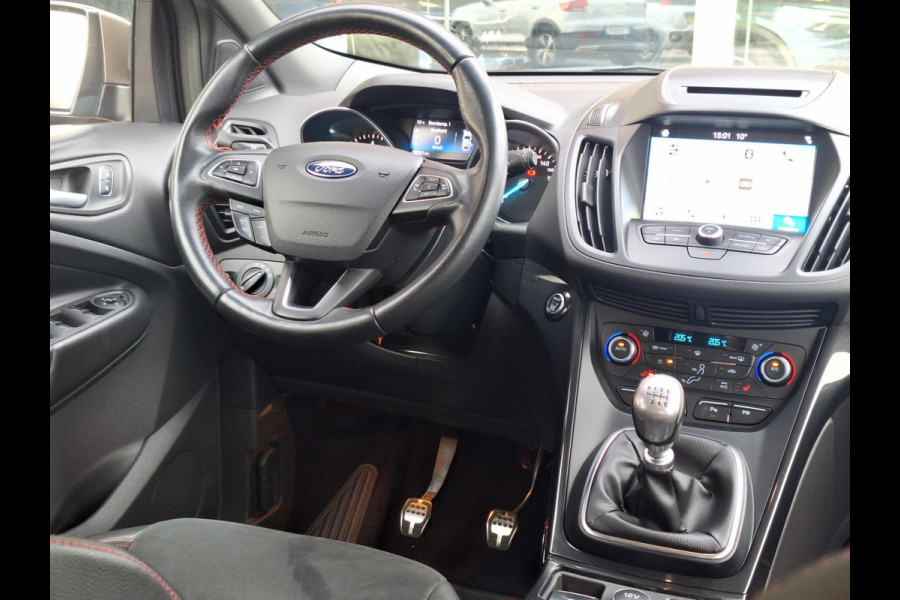 Ford Kuga 1.5 ST Line | Trekhaak 2000kg | Winter-Pack | LED | Navi | Stoel&Stuur Verwarming | occasion