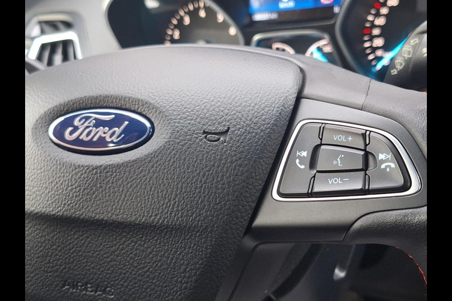 Ford Kuga 1.5 ST Line | Trekhaak 2000kg | Winter-Pack | LED | Navi | Stoel&Stuur Verwarming | occasion