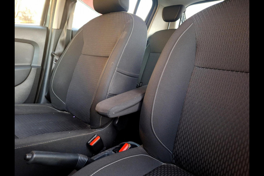 Dacia Sandero 0.9 TCe Laureate | Navi | Trekhaak 1.080kg | Airco | Cruise Control | NAP | occasion