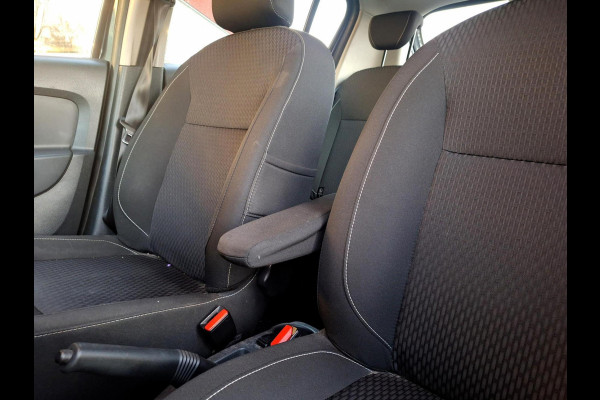 Dacia Sandero 0.9 TCe Laureate | Navi | Trekhaak 1.080kg | Airco | Cruise Control | NAP | occasion