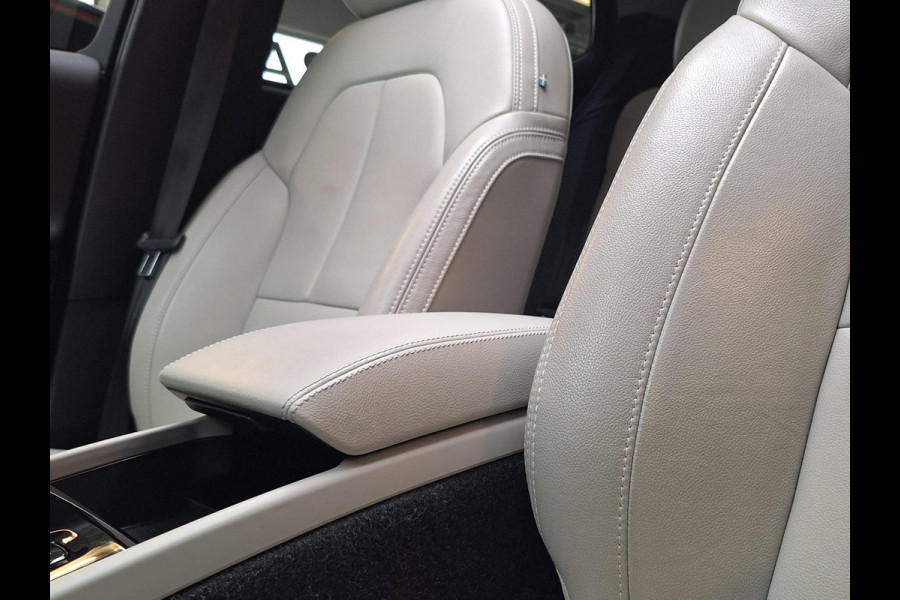 Volvo XC40 1.5 T5 Recharge Inscription | Pano | Leder | Blis | Adaptive CC | Memory seat | H&K audio | occasion
