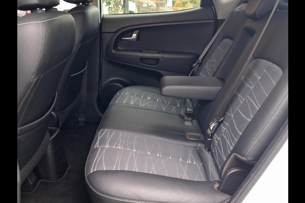 Kia Venga 1.6 CVVT DynamicPLusLine DCT Automaat | Trekhaak | Dealer onderhouden | Navi | Climate | Stoel en Stuurverwarming | occasion