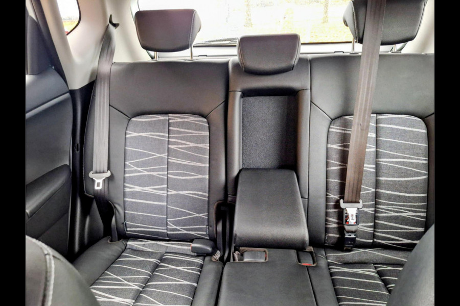 Kia Venga 1.6 CVVT DynamicPLusLine DCT Automaat | Trekhaak | Dealer onderhouden | Navi | Climate | Stoel en Stuurverwarming | occasion