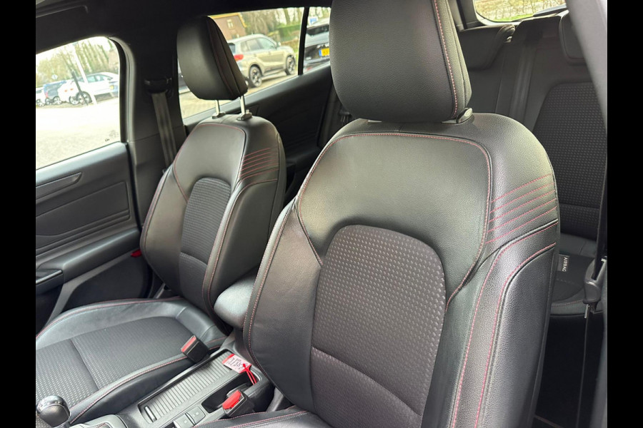 Ford Focus Wagon 1.5 ST-Line 150pk My 2019 | Winterpack | B&O | LED | Leder-Stof | occasion