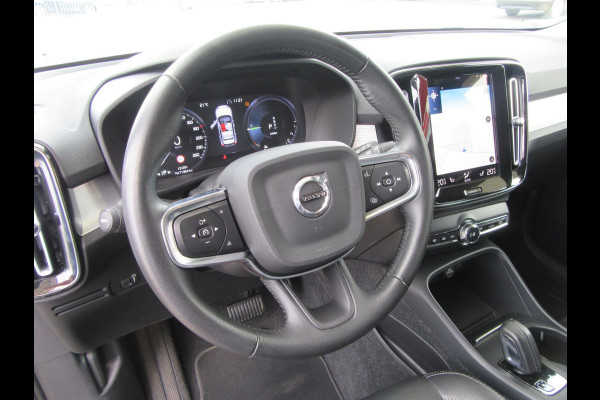 Volvo XC40 1.5 T5 Recharge Inscription | Leder | Trekhaak 1800kg | LED | Camera | (occasion)