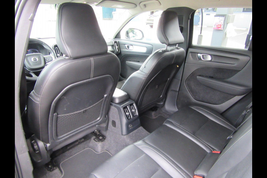 Volvo XC40 1.5 T5 Recharge Inscription | Leder | Trekhaak 1800kg | LED | Camera | (occasion)