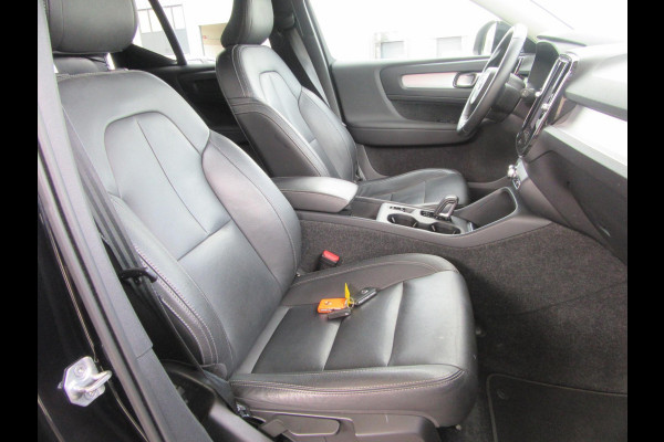 Volvo XC40 1.5 T5 Recharge Inscription | Leder | Trekhaak 1800kg | LED | Camera | (occasion)