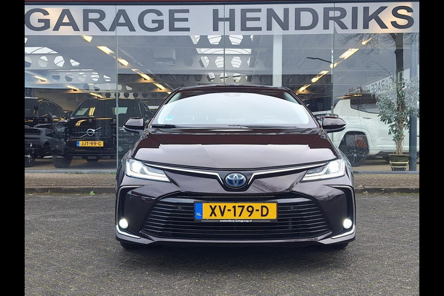 Toyota Corolla 1.8 Hybrid Executive Sedan | Trekhaak | Blindspot | Adaptive CC | Leder-Stof | Occasion