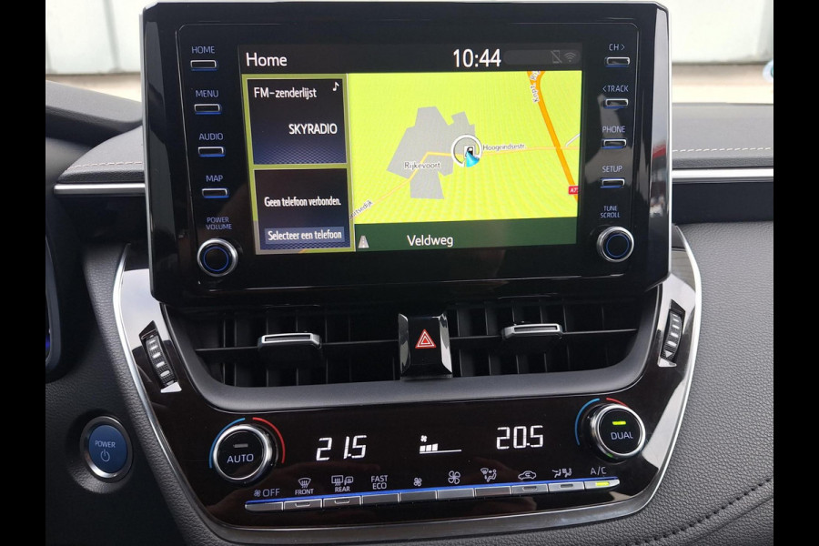 Toyota Corolla 1.8 Hybrid Executive Sedan | Trekhaak | Blindspot | Adaptive CC | Leder-Stof | Occasion