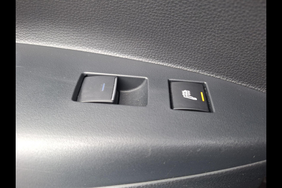 Toyota Corolla 1.8 Hybrid Executive Sedan | Trekhaak | Blindspot | Adaptive CC | Leder-Stof | Occasion