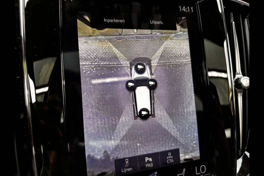 Volvo V60 2.0 T8 Twin Engine AWD R-Design | Pano | 360 Cam | H&K | Luxury Line | HUD | occasion