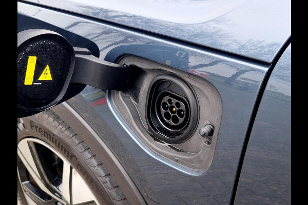 Volvo XC40 1.5 T5 Recharge R-Design | Pano | Two Tone | Trekhaak elektr | Alcantara R | occasion