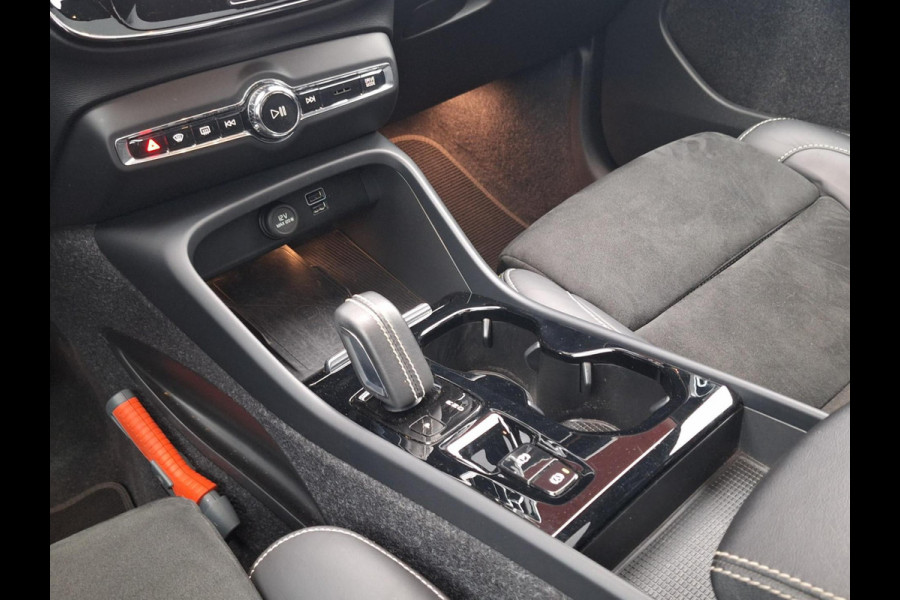 Volvo XC40 1.5 T5 Recharge R-Design | Pano | Two Tone | Trekhaak elektr | Alcantara R | occasion
