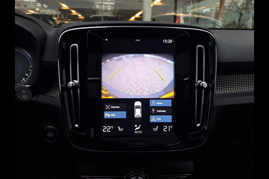 Volvo XC40 1.5 T5 Recharge R-Design | Pano | Two Tone | Trekhaak elektr | Alcantara R | occasion