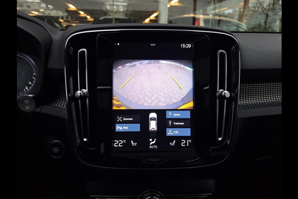 Volvo XC40 1.5 T5 Recharge R-Design | Pano | Two Tone | Trekhaak elektr | Alcantara R | occasion