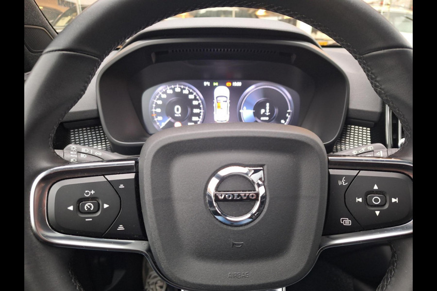 Volvo XC40 1.5 T5 Recharge R-Design | Pano | Two Tone | Trekhaak elektr | Alcantara R | occasion