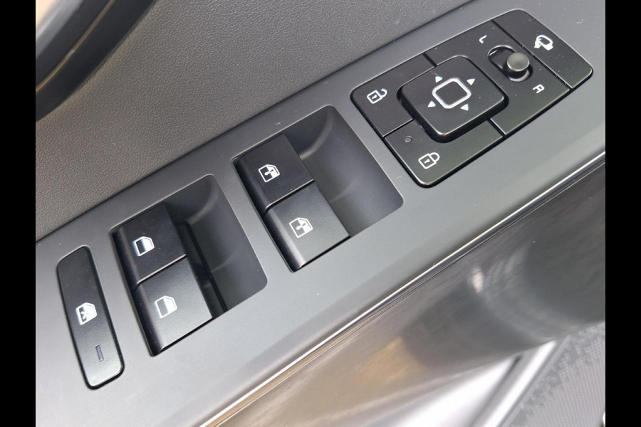 Kia Niro 1.6 GDi Hybrid Launch Edition | Leder | 18"LM Velgen | Navi | Adaptive CC | occasion