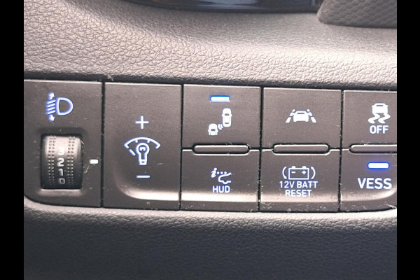 Hyundai Kona 1.6 GDI HEV Fashion Automaat | Trekhaak 1.300kg | BlindSpot | HUD | Climate | Adaptive CC | Navi | occasion