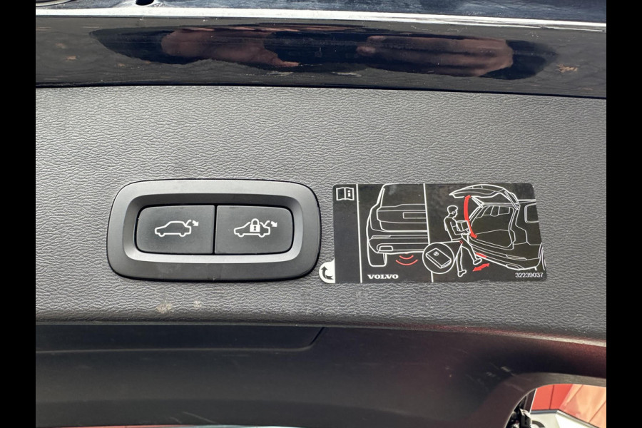 Volvo XC40 1.5 T5 Recharge R-Design | Leder | Electr Trekhaak 1800kg | Stoelverwarming | Navi | occasion