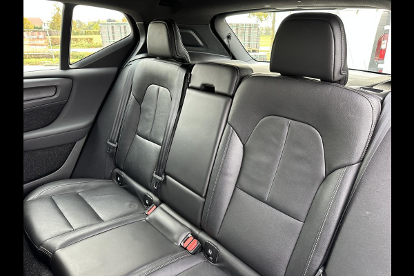 Volvo XC40 1.5 T5 Recharge R-Design | Leder | Electr Trekhaak 1800kg | Stoelverwarming | Navi | occasion