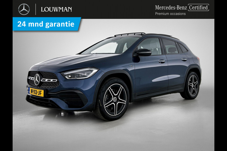 Mercedes-Benz GLA 250 e Business Solution AMG Limited AMG Line | Night Pakket | Panorama Schuif-Kanteldak | Ledkoplampen | Sfeerverlichting | Memory voorstoelen. Inclusief 24 maanden MB Certified garantie voor Europa.