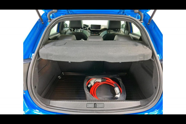 Peugeot e-208 EV GT Pack 50 kWh NL AUTO | PANO | CAMERA | STOELVERW | AFN. TREKHAAK |