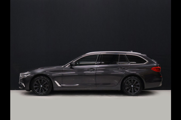 BMW 5 Serie Touring 520i High Executive Edition M Sport [TREKHAAK INKLAPBAAR, CAMERA, APPLE CARPLAY, ANDROID AUTO, MEMORY SEATS, M STUURWIEL, VOL LEDER, NIEUWSTAAT]