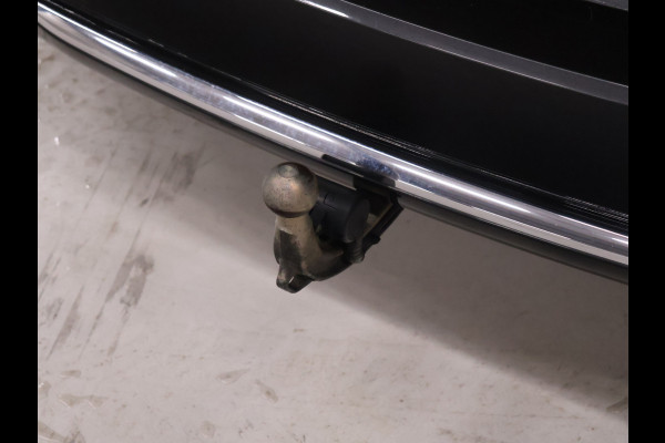 BMW 5 Serie Touring 520i High Executive Edition M Sport [TREKHAAK INKLAPBAAR, CAMERA, APPLE CARPLAY, ANDROID AUTO, MEMORY SEATS, M STUURWIEL, VOL LEDER, NIEUWSTAAT]