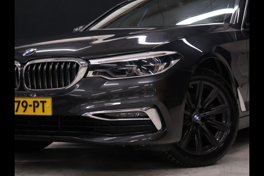 BMW 5 Serie Touring 520i High Executive Edition M Sport [TREKHAAK INKLAPBAAR, CAMERA, APPLE CARPLAY, ANDROID AUTO, MEMORY SEATS, M STUURWIEL, VOL LEDER, NIEUWSTAAT]