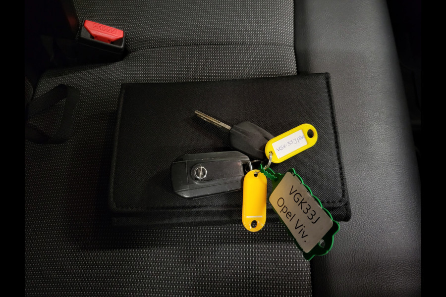 Opel Vivaro 1.5CDTI 120pk L2/H1 2X Schuifdeur Euro 6!