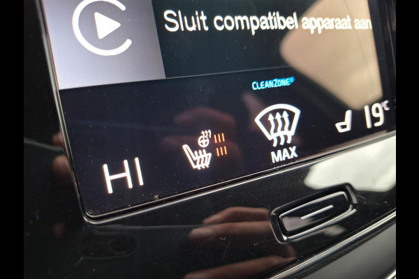 Volvo XC40 1.5 T5 Recharge R-Design | Trekhaak 1800kg | Leder | stoelverwarming | Blindspot | occasion
