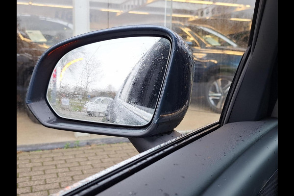 Volvo XC40 1.5 T5 Recharge R-Design | Trekhaak 1800kg | Leder | stoelverwarming | Blindspot | occasion